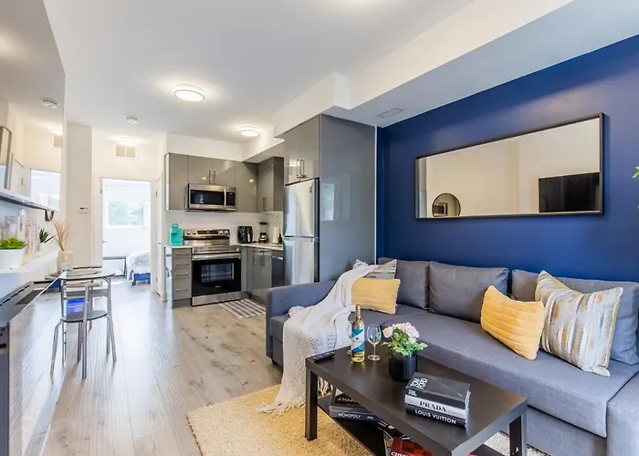 Niagara Luxe Suite, 4Min To Falls With Fireplace, Ping Pong