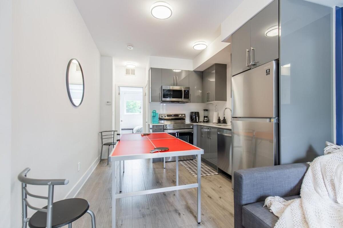 Luxe Suite, 4min To Falls With Fireplace, Ping Pong * Niagara Falls