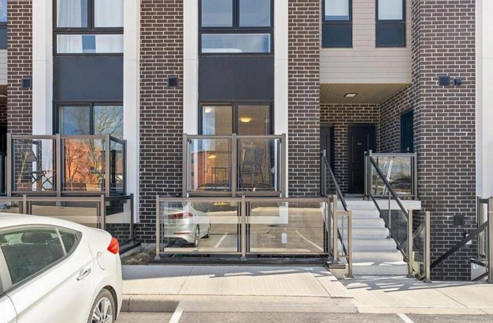 Apartment Luxe Suite, 4min To Falls With Fireplace, Ping Pong Niagara Falls